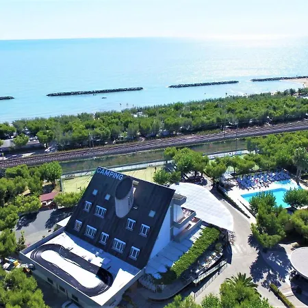 Appartement Pleasant In With Shared Pool Cupra Marittima